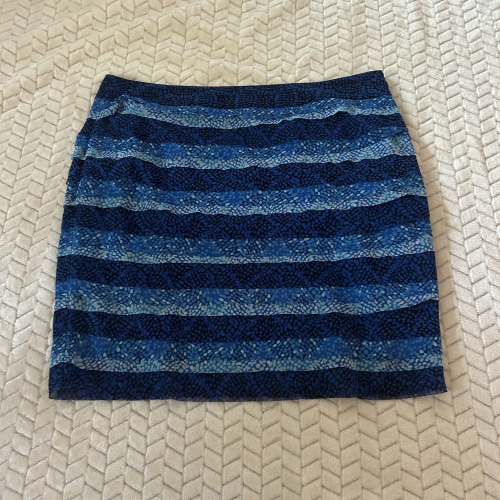 White House Black Market skirt